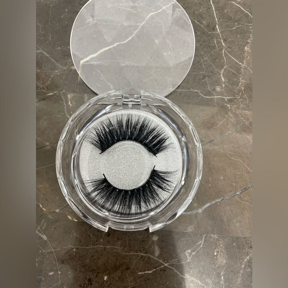 New! 3D Mink Eye Lash Extensions, Lash Strips